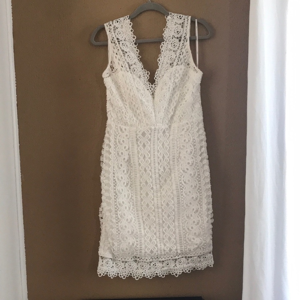 White lulus dress